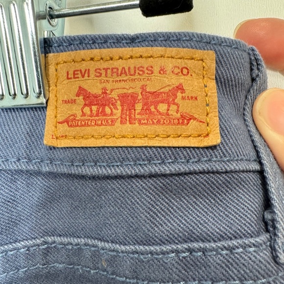 Levi's Flare Pants Blue - Picture 8 of 12